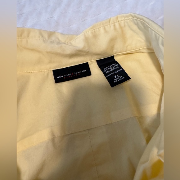 Light yellow button down - Picture 2 of 6